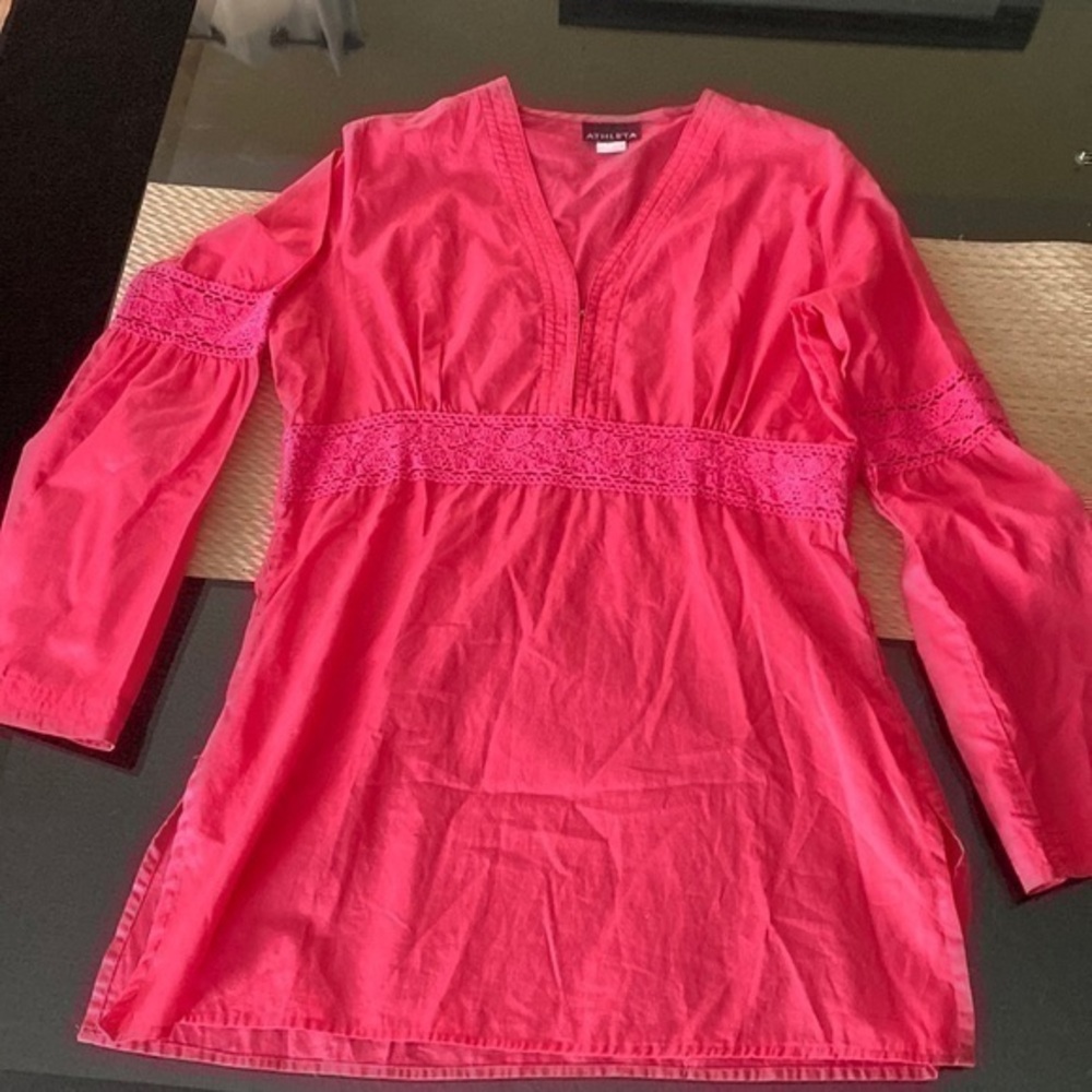 ATHLETA   BLOUSE  NEW W.O.T.  SIZE m